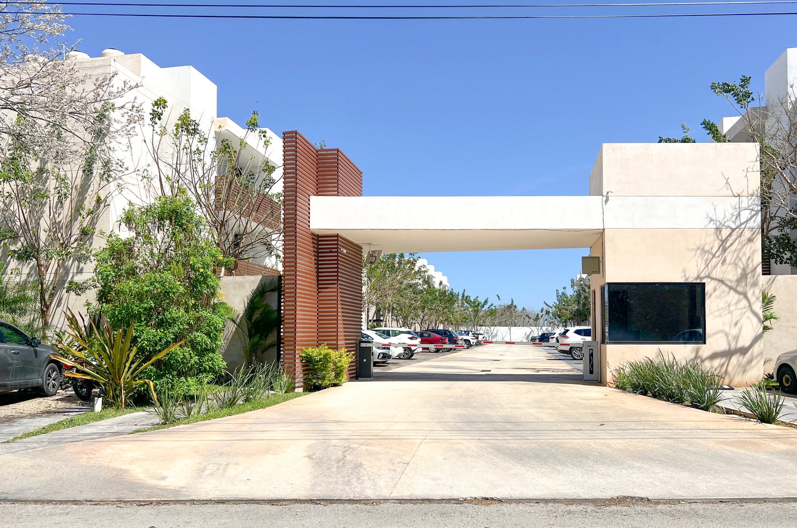 1930-Departamento-en-renta-privada-en-el-norte-de-merida-2-recamaras-equipado (3).jpg